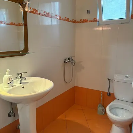 Nimet Appartament Sarandë